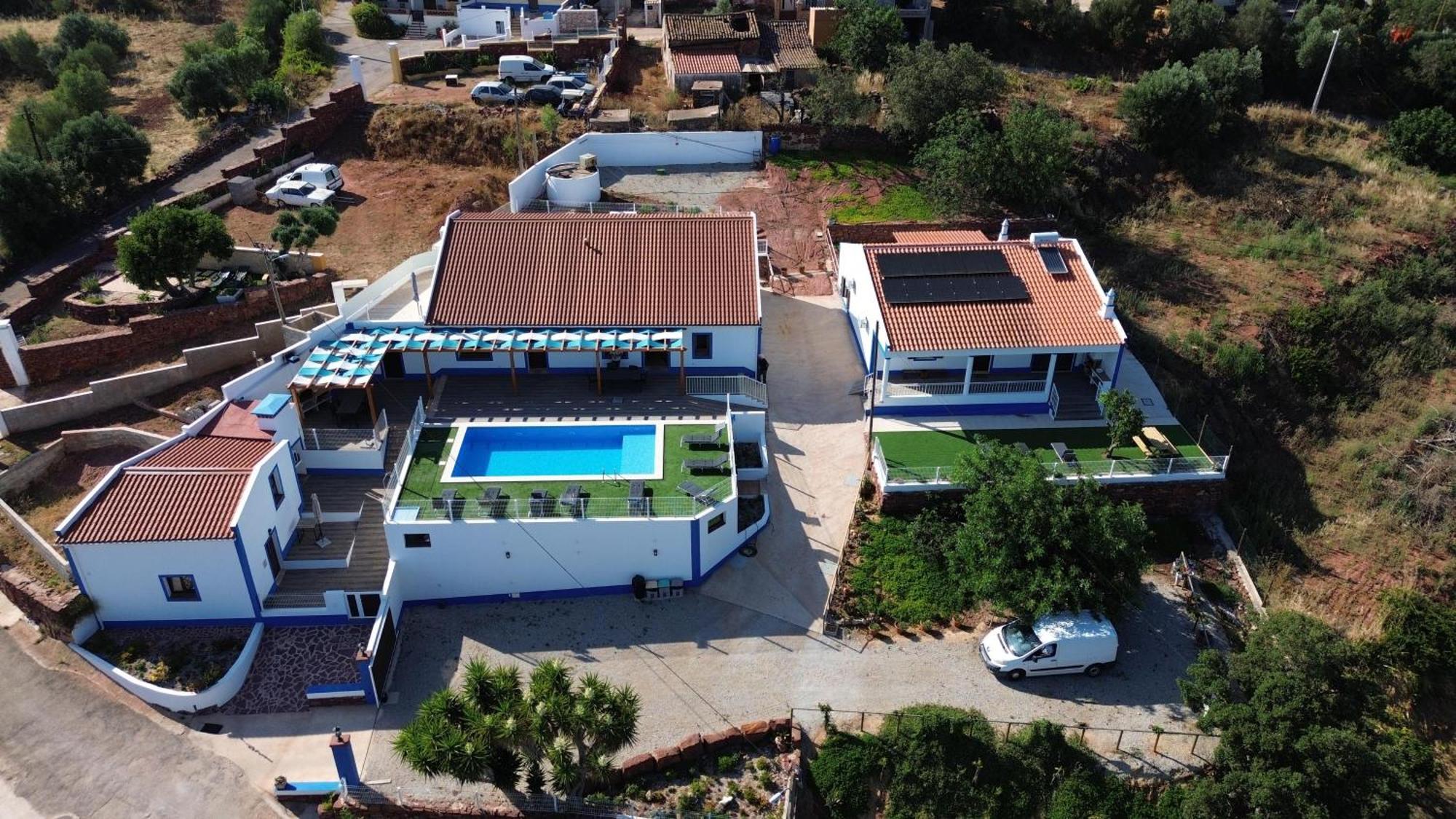 Familia Sequeira Villa เซาบาร์โตโลเมว จิ เมสซิเนส ภายนอก รูปภาพ