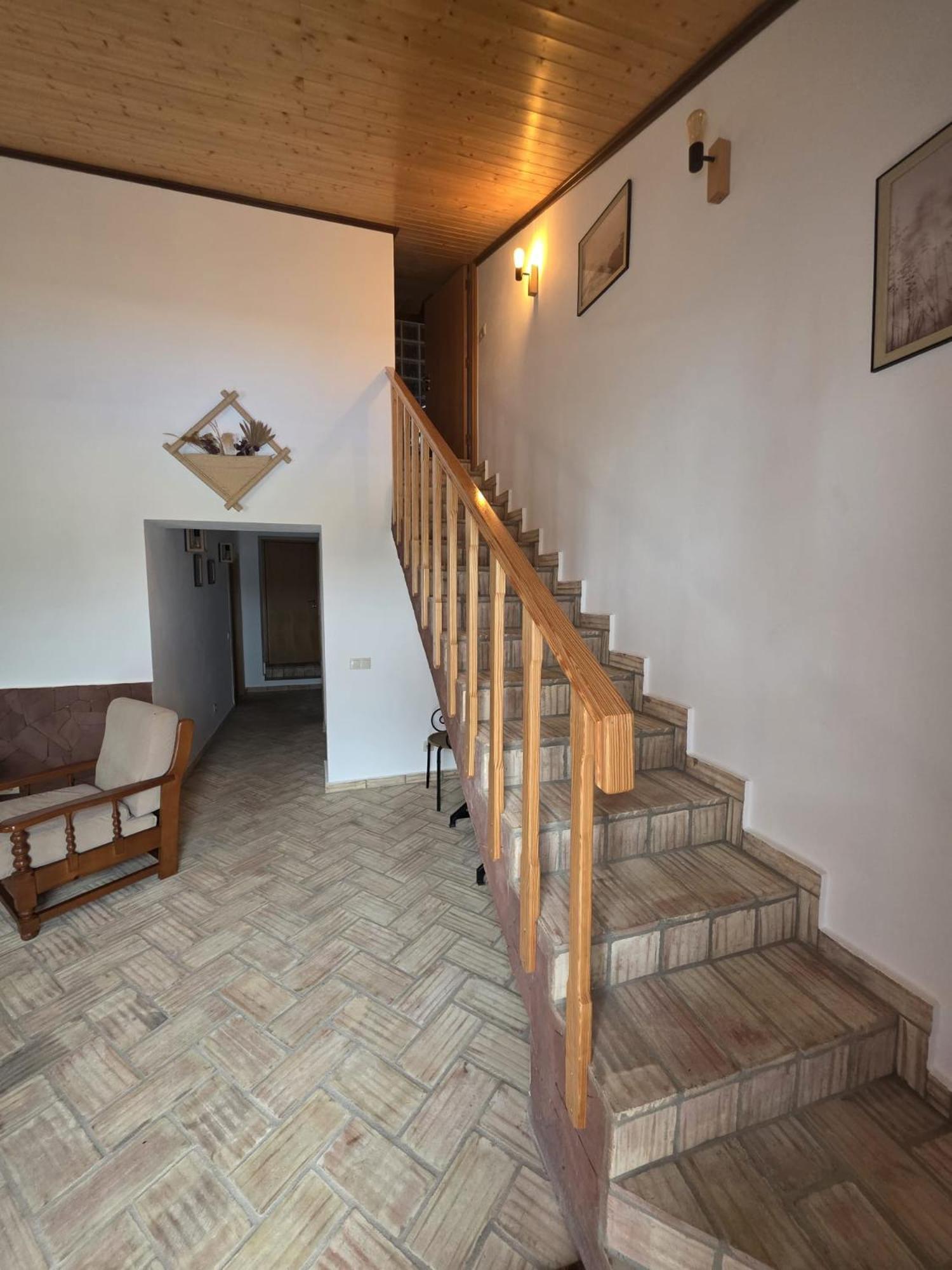 Familia Sequeira Villa เซาบาร์โตโลเมว จิ เมสซิเนส ภายนอก รูปภาพ